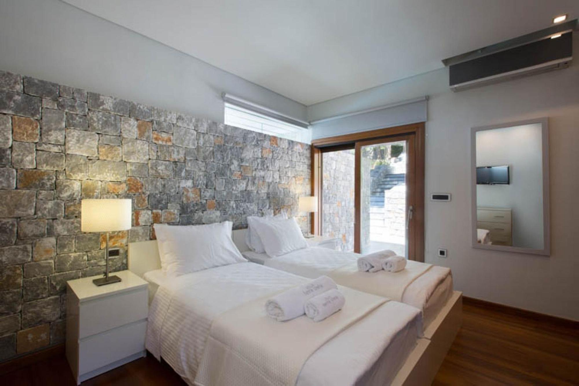 Villa Terra Creta Luxury Retreat And Spa Ханя Екстериор снимка